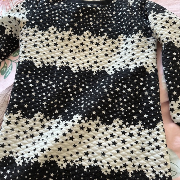 Tops - Picture 4 of 4